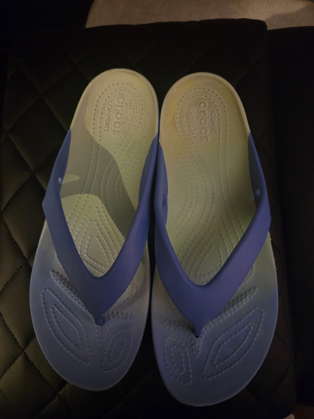 CROCS Blue Ombre Comfort Flip Flops